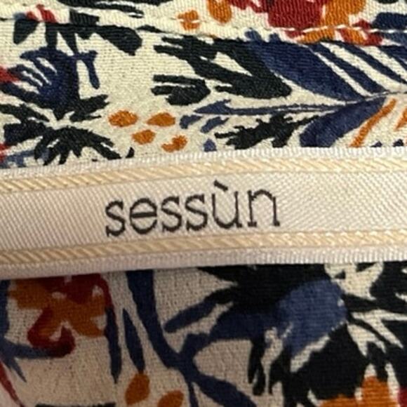 Sessun Multicolor Floral Print Blouse Long Sleeve Button Down Shirt Top Size L - Picture 3 of 4